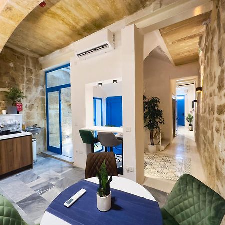 Mandera'S Boutique Suites & Dorms Valletta Zewnętrze zdjęcie