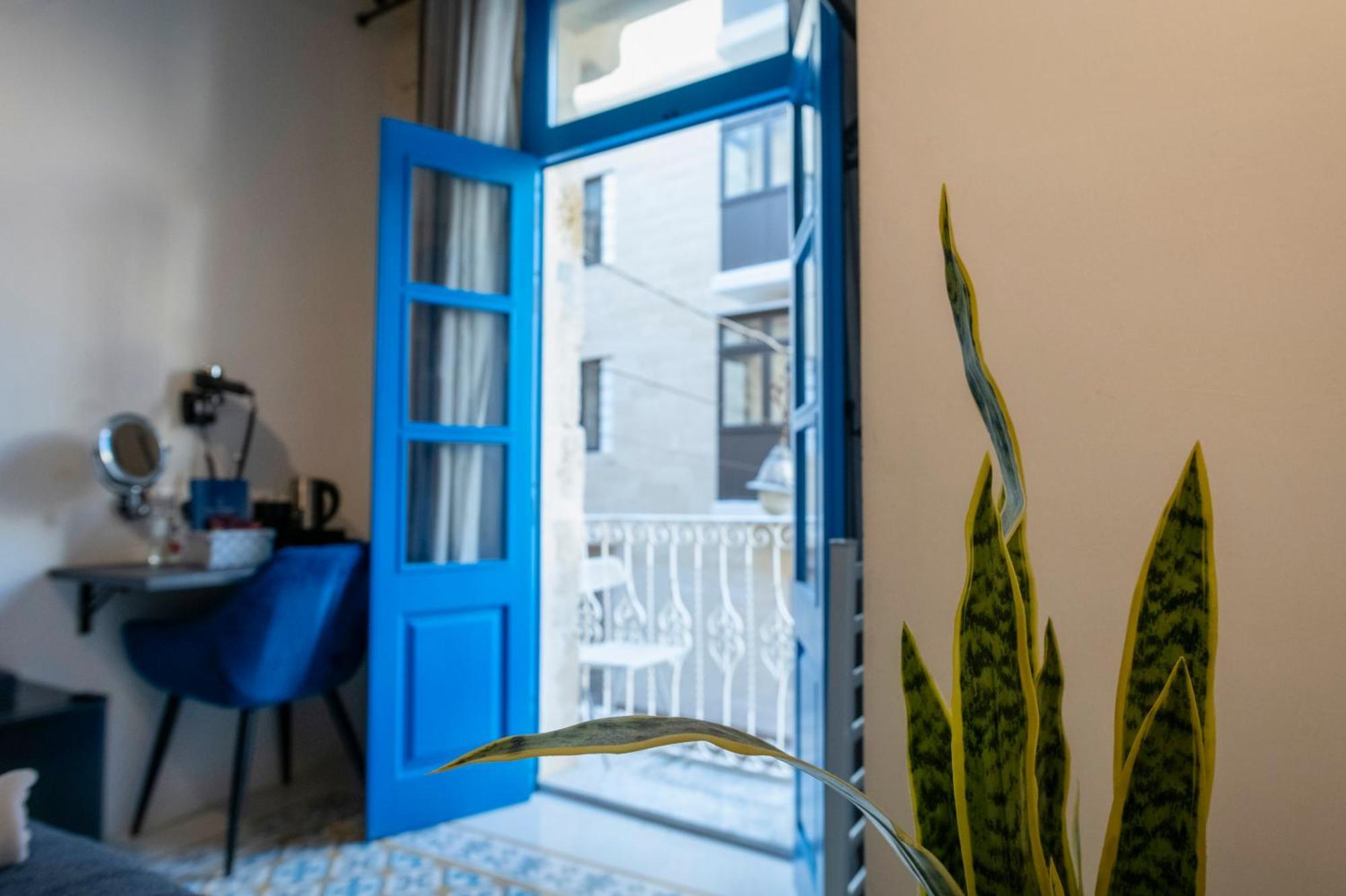 Mandera'S Boutique Suites & Dorms Valletta Zewnętrze zdjęcie