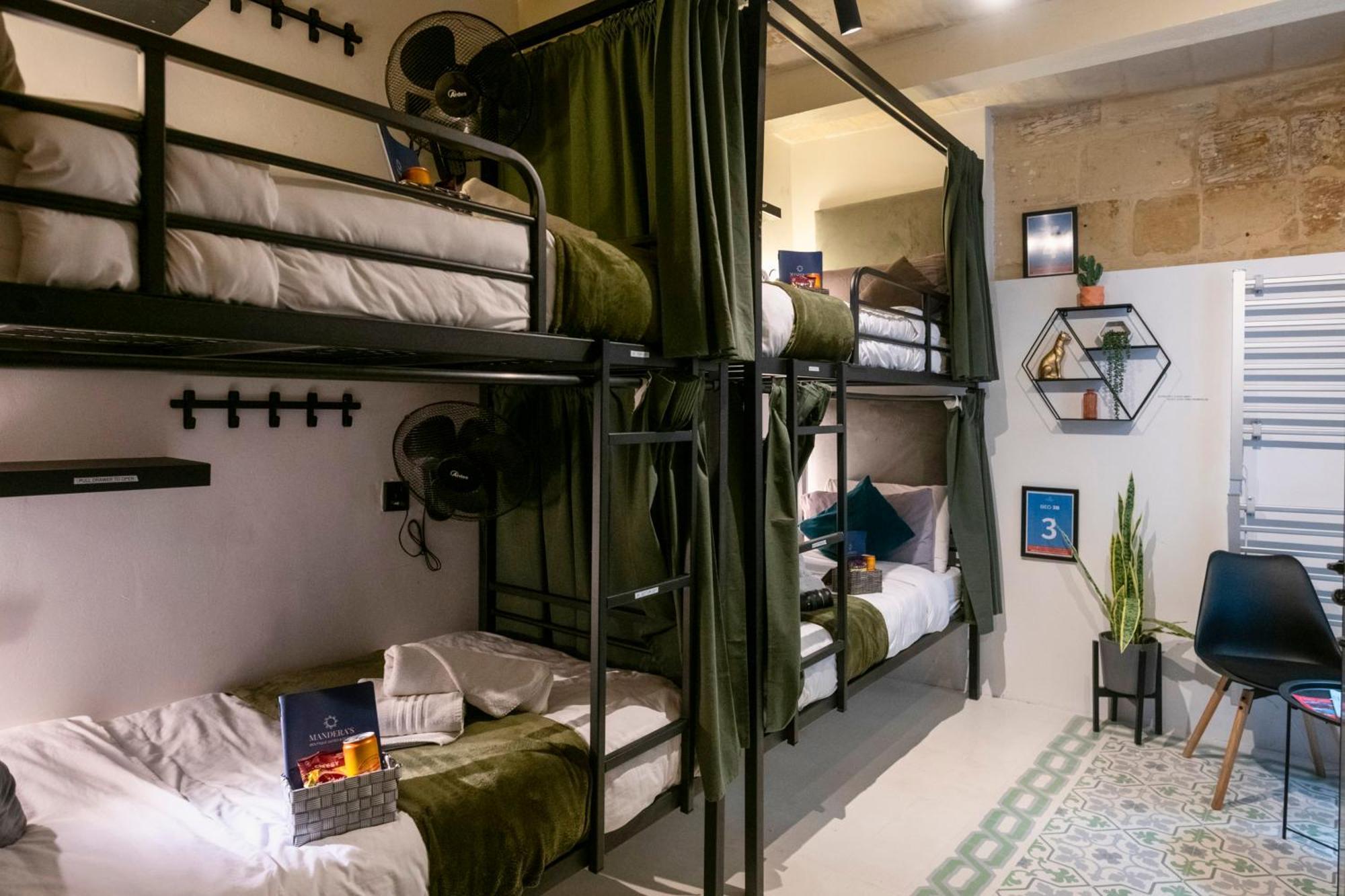 Mandera'S Boutique Suites & Dorms Valletta Zewnętrze zdjęcie