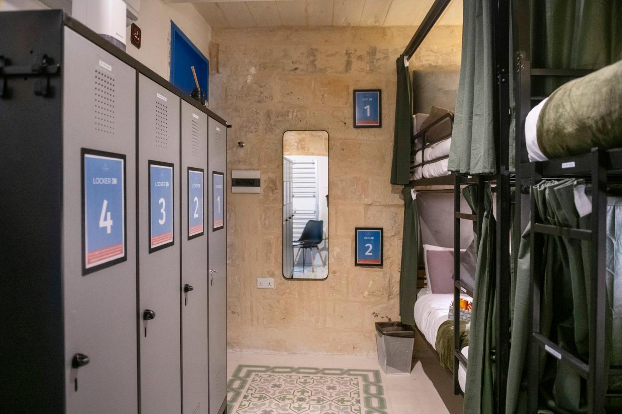 Mandera'S Boutique Suites & Dorms Valletta Zewnętrze zdjęcie